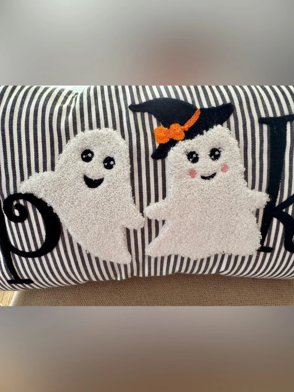 Halloween Spooky Ghosts Stripped Pillow Jack O’ Lantern Pumpkins NWT